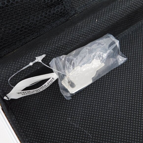 Vaultz Metal School Pencil Box Lockable Peace Tie Dye Hardside Case Keys New - Picture 8 of 8